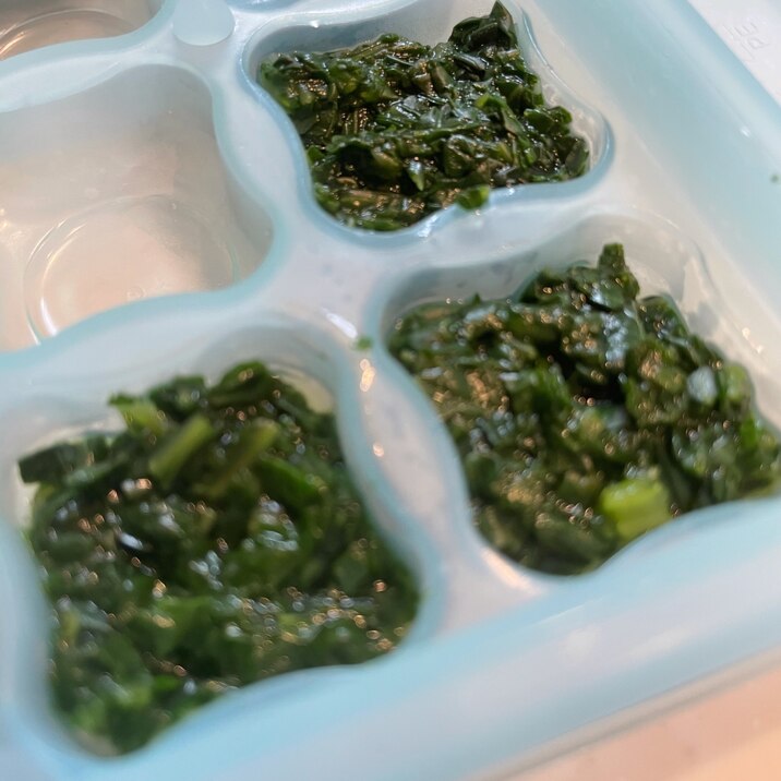 離乳食中期 小松菜 レシピ 作り方 By Minakichi28 楽天レシピ 離乳食中期 小松菜 レシピ 作り方 By Minakichi28 楽天レシピ